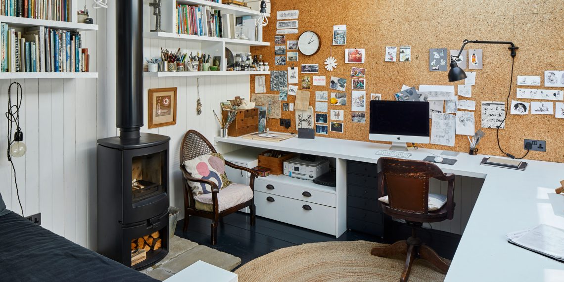 Storage in Manchester? Create Your Perfect Home Office With These 5 Tips