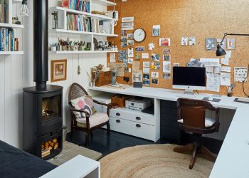 Storage in Manchester? Create Your Perfect Home Office With These 5 Tips