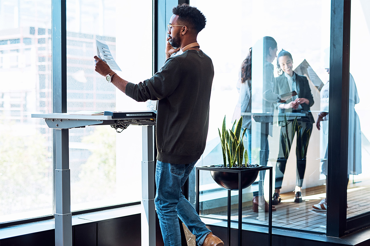 Better Health At Work: How A Standing Desk Can Help