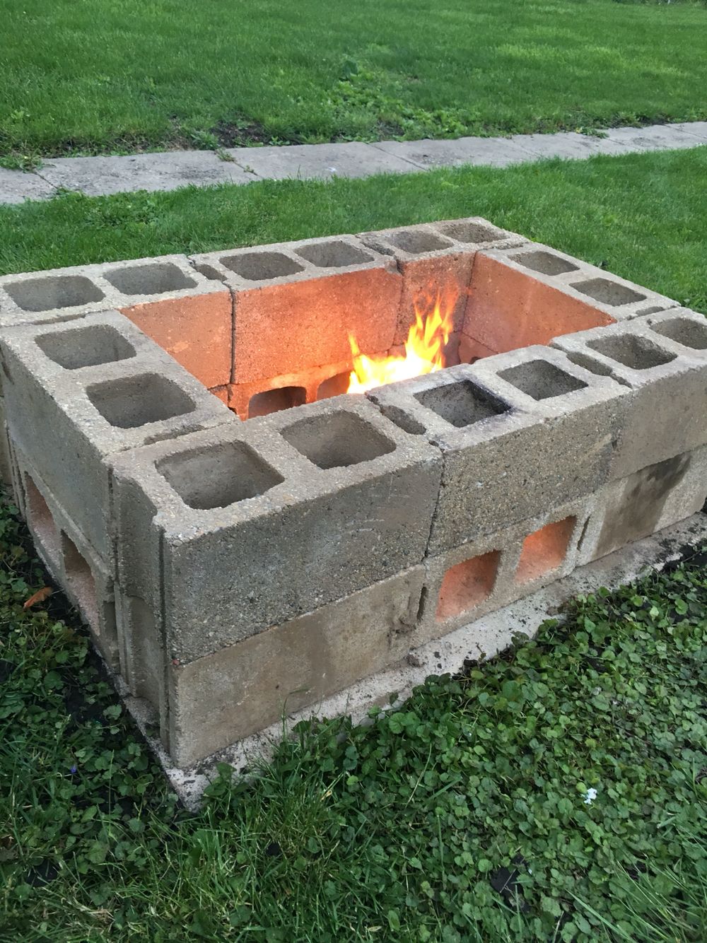 DIY Cinder Block Fire Pit