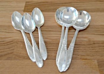 How to Keep Silverware From Tarnishing