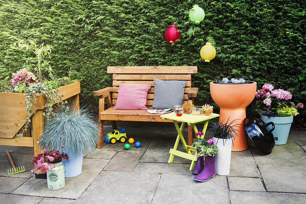 Simple Ways to Make Your Garden Look Stunning - HouseAffection