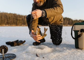 Essential Gear for Ice Fishing: The Role of Portable Power Stations