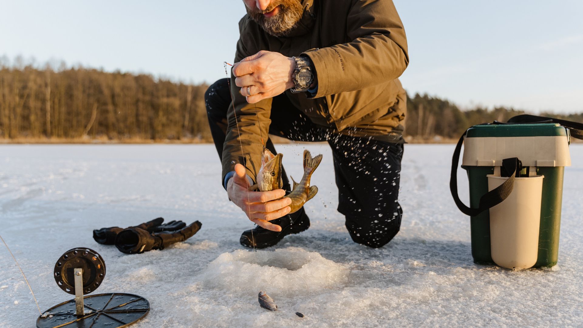 Essential Gear for Ice Fishing: The Role of Portable Power Stations