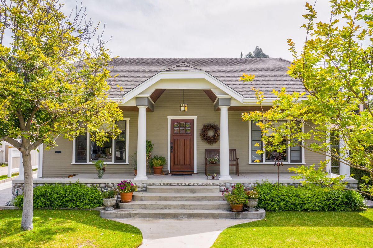 The Different Types of Home Warranties and How They Work