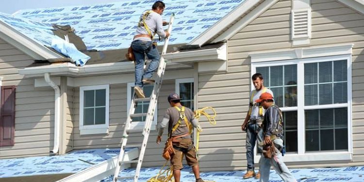 Finding the Best Roofing Contractor