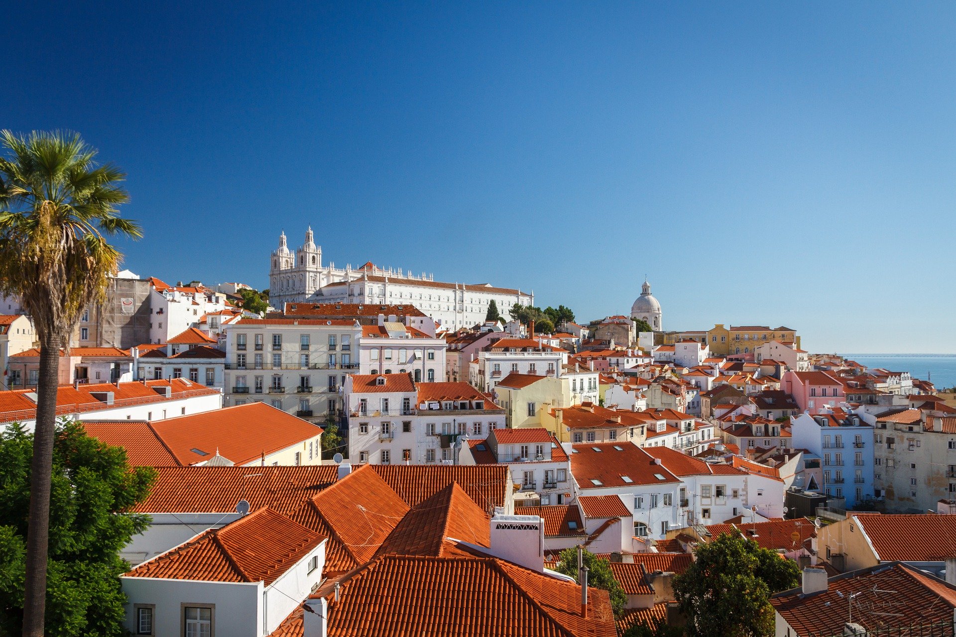 The Ultimate Guide to Buying a Property in Portugal: A Homeowner's Dream