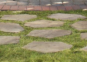 Building a New Stone Walkway? Here are a Few Things to Consider