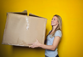 Key Steps for Packing Up a Home Belonging to a Family Member