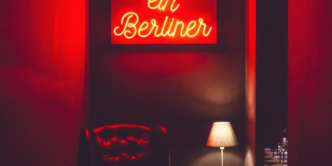 Experience the Glow: Top Tips for Choosing the Perfect Personalized Neon Signs for Room Enhancement