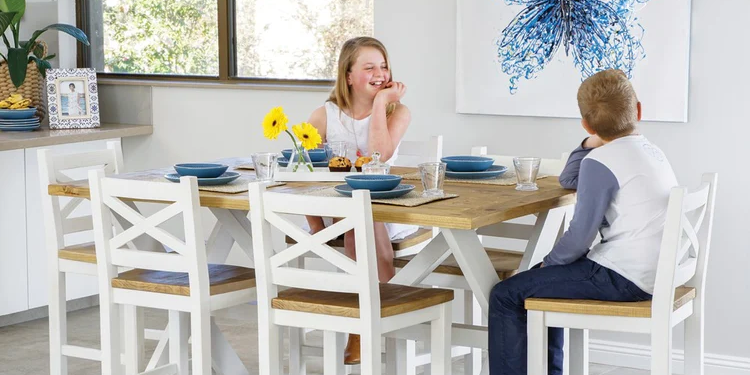 5 Dining Table Styles That Are Still Impressing Guests