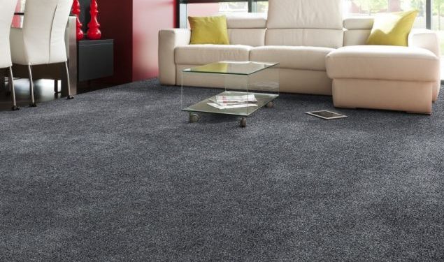 How to Clean Carpets With Household Items