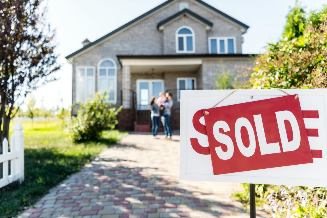 How Long Does It Take to Sell a House? The Complete Guide HouseAffection