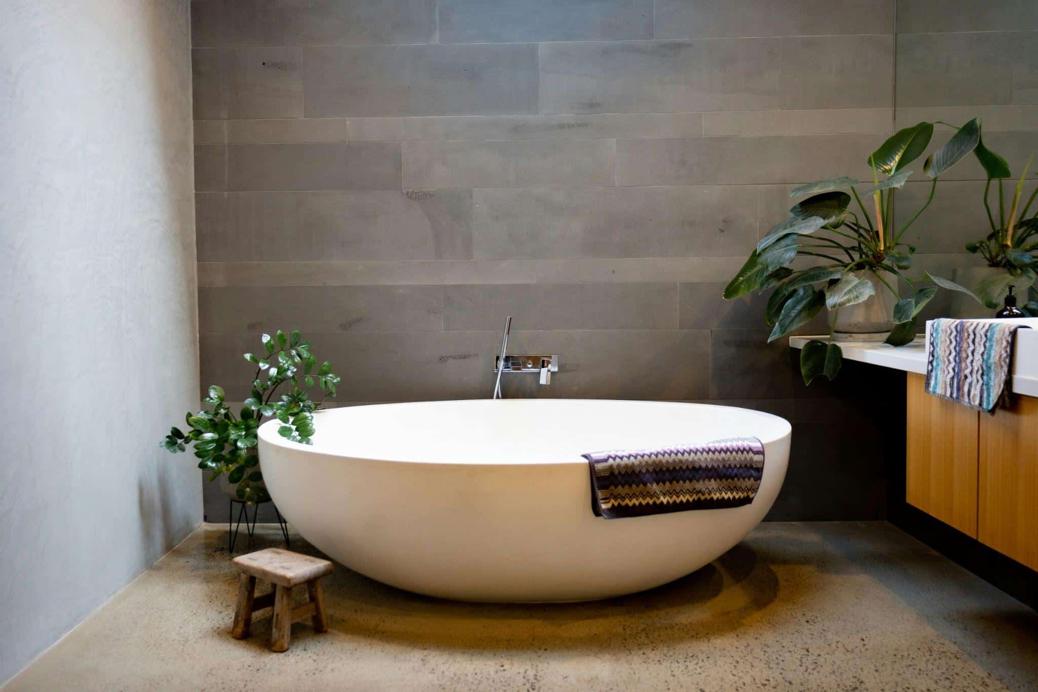 How to Install a Walk-In Shower with Synthetic Stone Walls: A Step-by-Step Guide