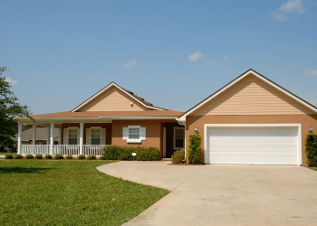 Driveway Fixes That Could Save Your Home’s Curb Appeal