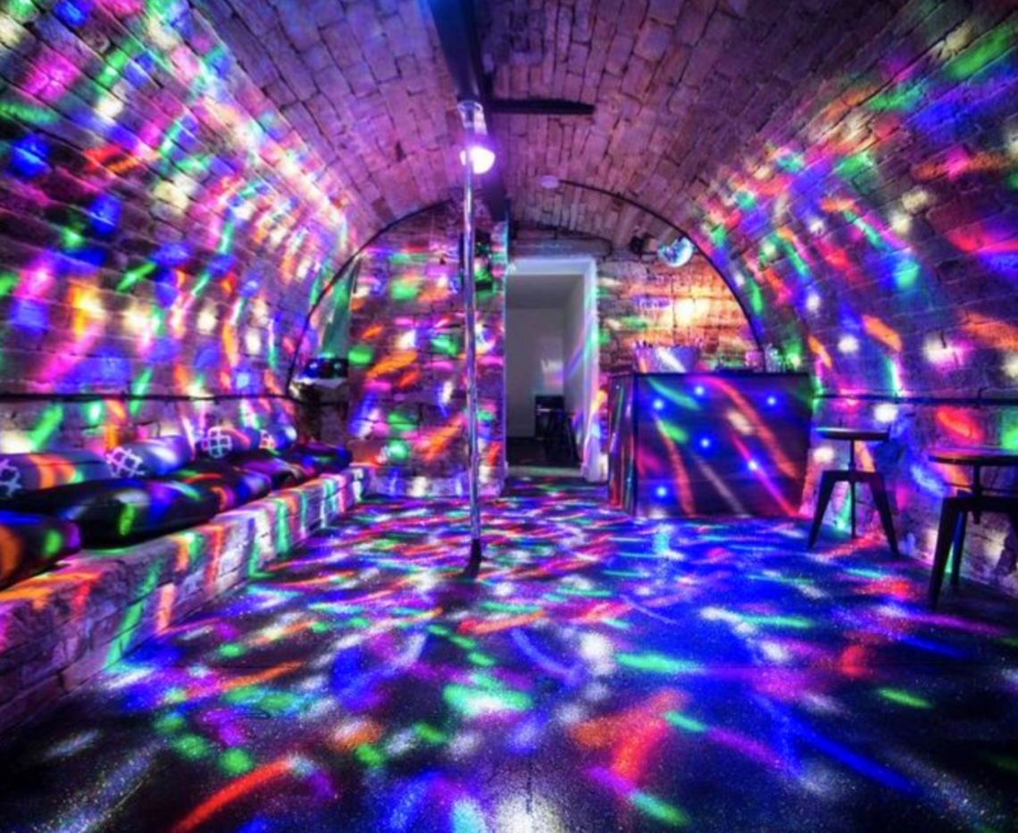 10 ultimate party houses across the UK HouseAffection